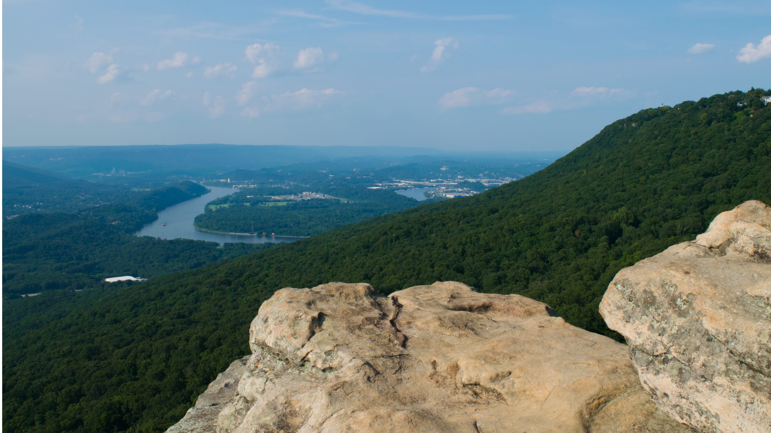 Sunset Rock (Lookout Mountain) | The Adventure Collective